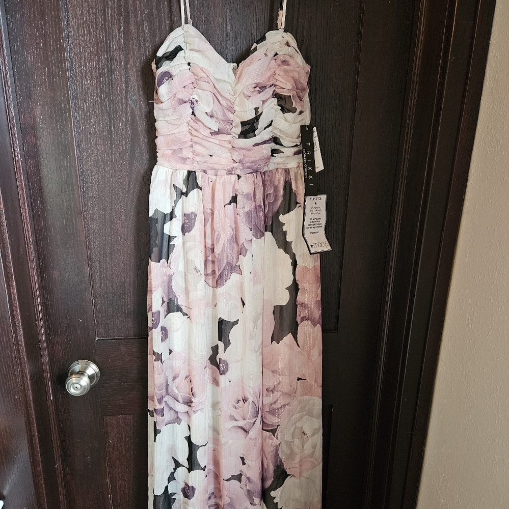 NWT Floral Maxi Dress * Size 7